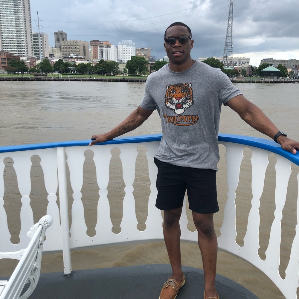 Meet your Posher, Dante